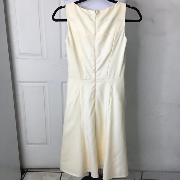 Carolina Herrera Beige Open Flare Sleeveless Dress Size 2 Cocktail Wedding - Picture 8 of 11